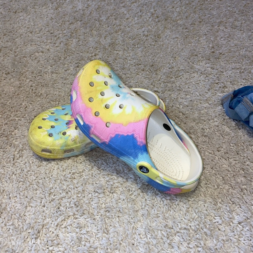 Crocs